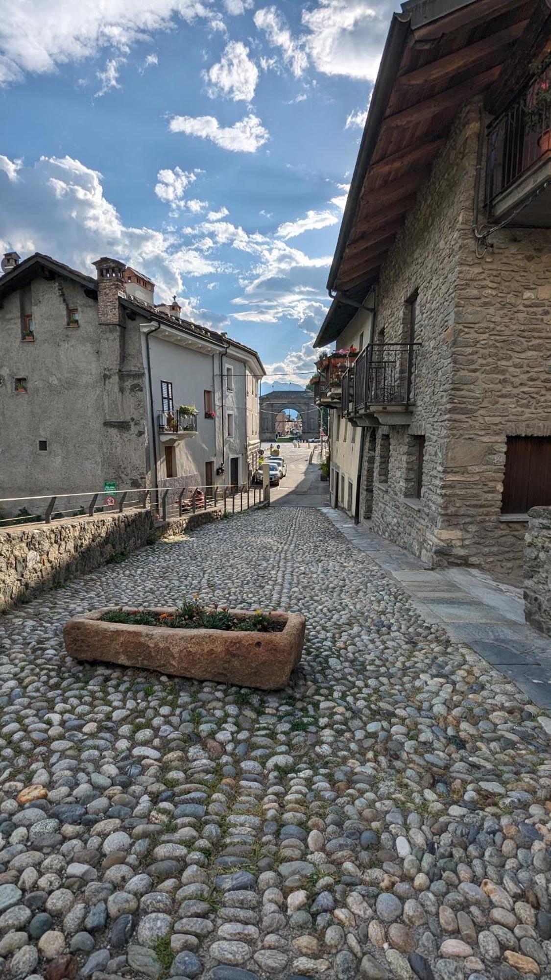 Maison Du Pont Romain Aosta Exterior foto